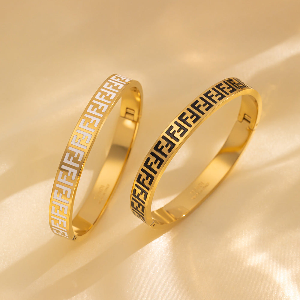 Minimalist Luxury F Letter Bracelet for Women in Titanium Steel with Enamel Finish and Star Accent