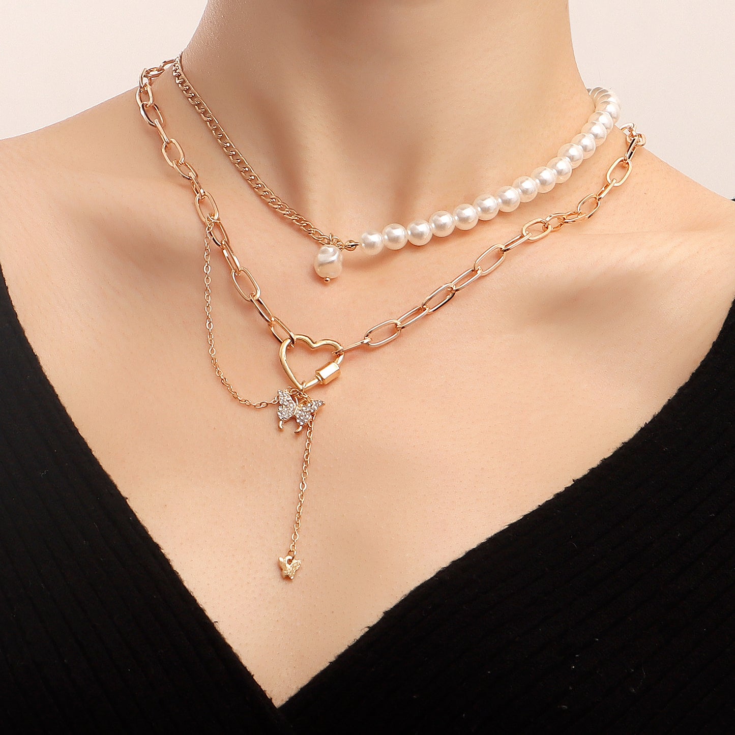 Retro Rustic Geometric Heart and Butterfly Pendant Necklace with Pearl-Like Beaded Chain in Alloy with Plating Finish