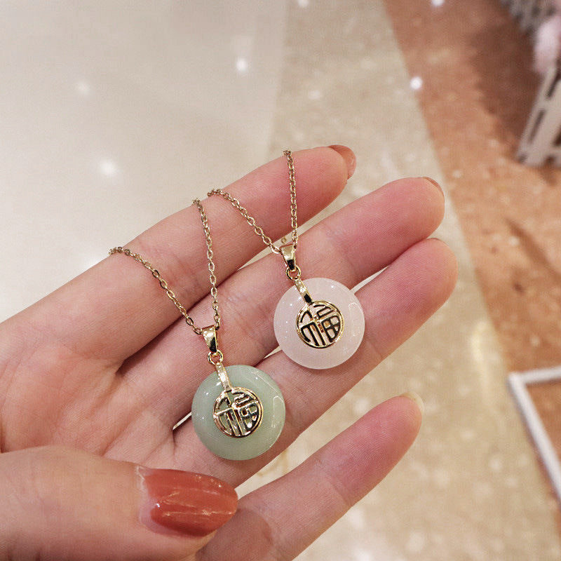 Collana pendente con carattere Fu, minimalista Feng Shui, in acciaio al titanio con intarsio in rame placcato oro su catena a O, da donna