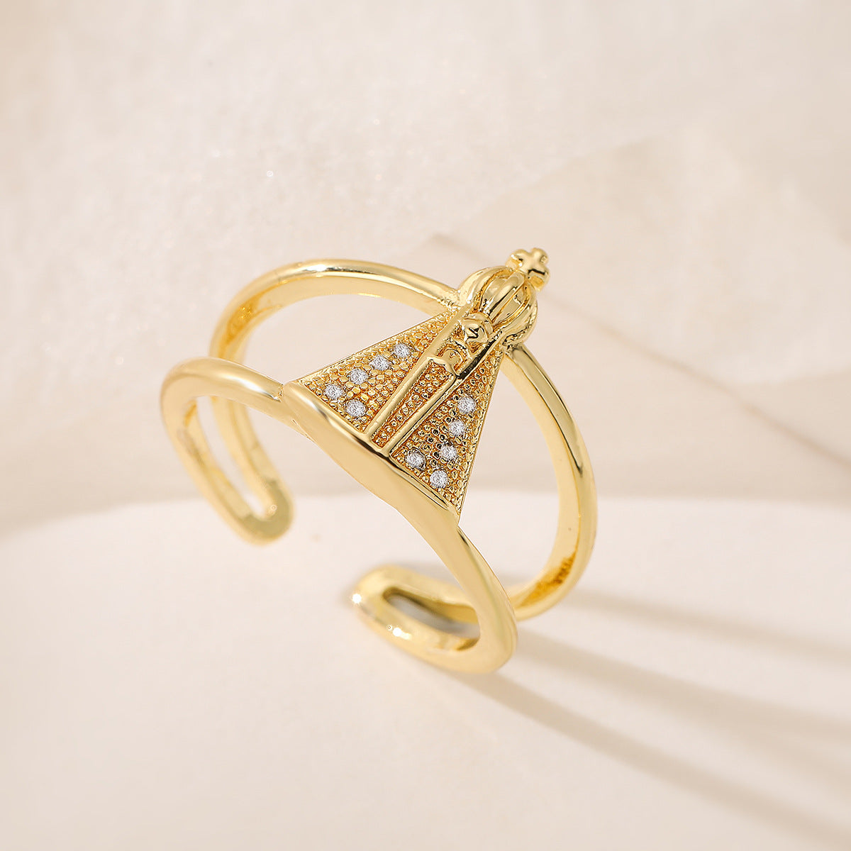 Anello aperto geometrico minimalista da donna in rame con placcatura in oro 18 carati e intarsio di zirconi