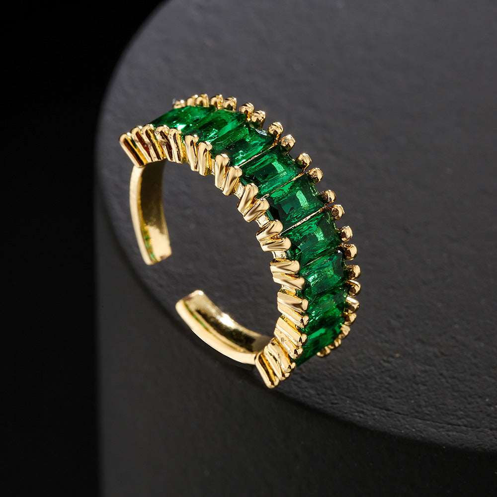 Fashionable 18K Gold Plated Geometric Open Ring with Emerald Zircon for Women