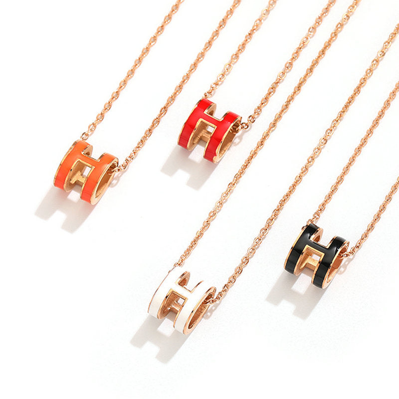 Minimalist Geometric Enamel Letter Pendant Necklace in Titanium Steel with Gold Plating on O-Chain for Women