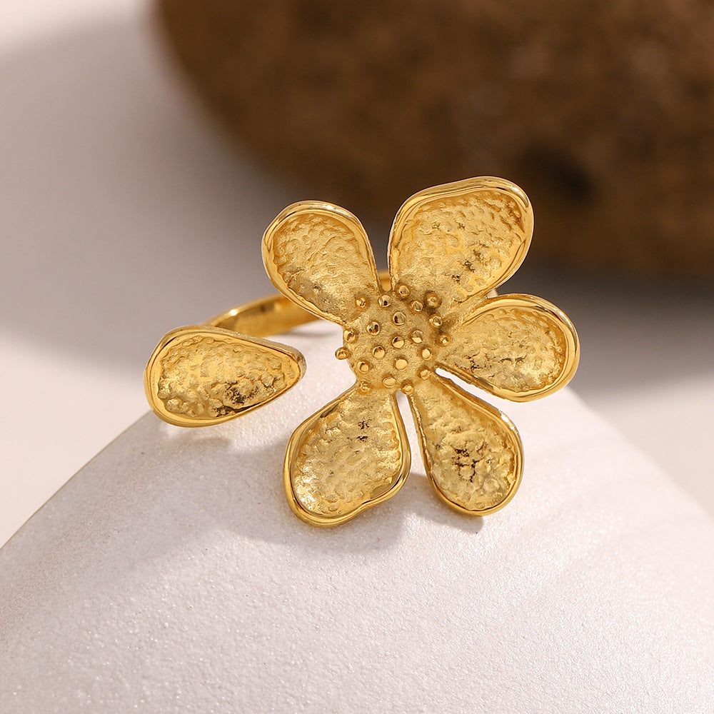 Anillo abierto floral de moda de acero inoxidable con baño de oro de 18 quilates para mujer
