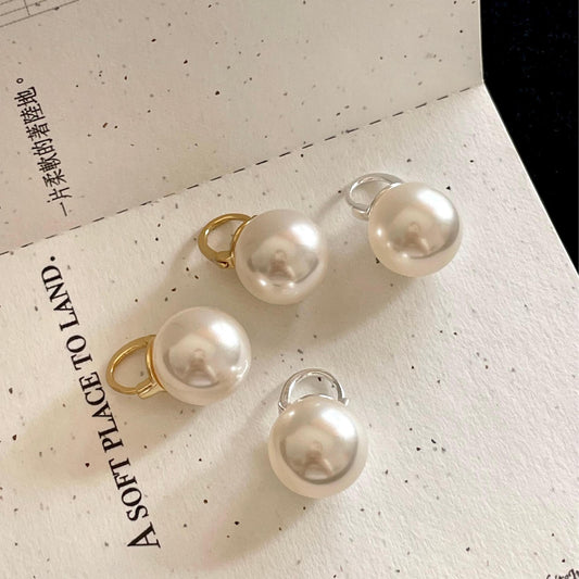 Orecchini a perno in argento sterling 925 a forma di lettera in stile coreano minimalista con bordi lucidi e accento geometrico