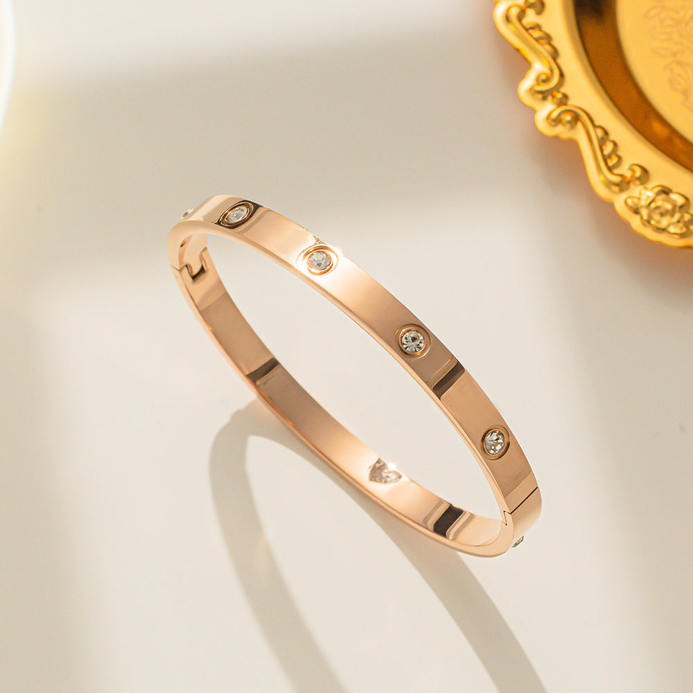 Luxury Minimalist Titanium Steel Gold-Tone Open Bangle Bracelet for Women
