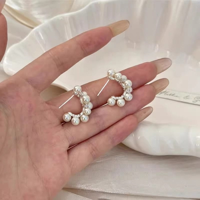 Aretes Geométricos Minimalistas de Cobre con Acabado Chapado para Mujer Pendientes Modernos y Versátiles