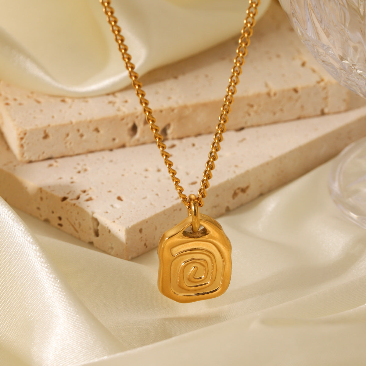 Ins Style 18K Gold Plated Stainless Steel Geometric Irregular Pendant Necklace for Women