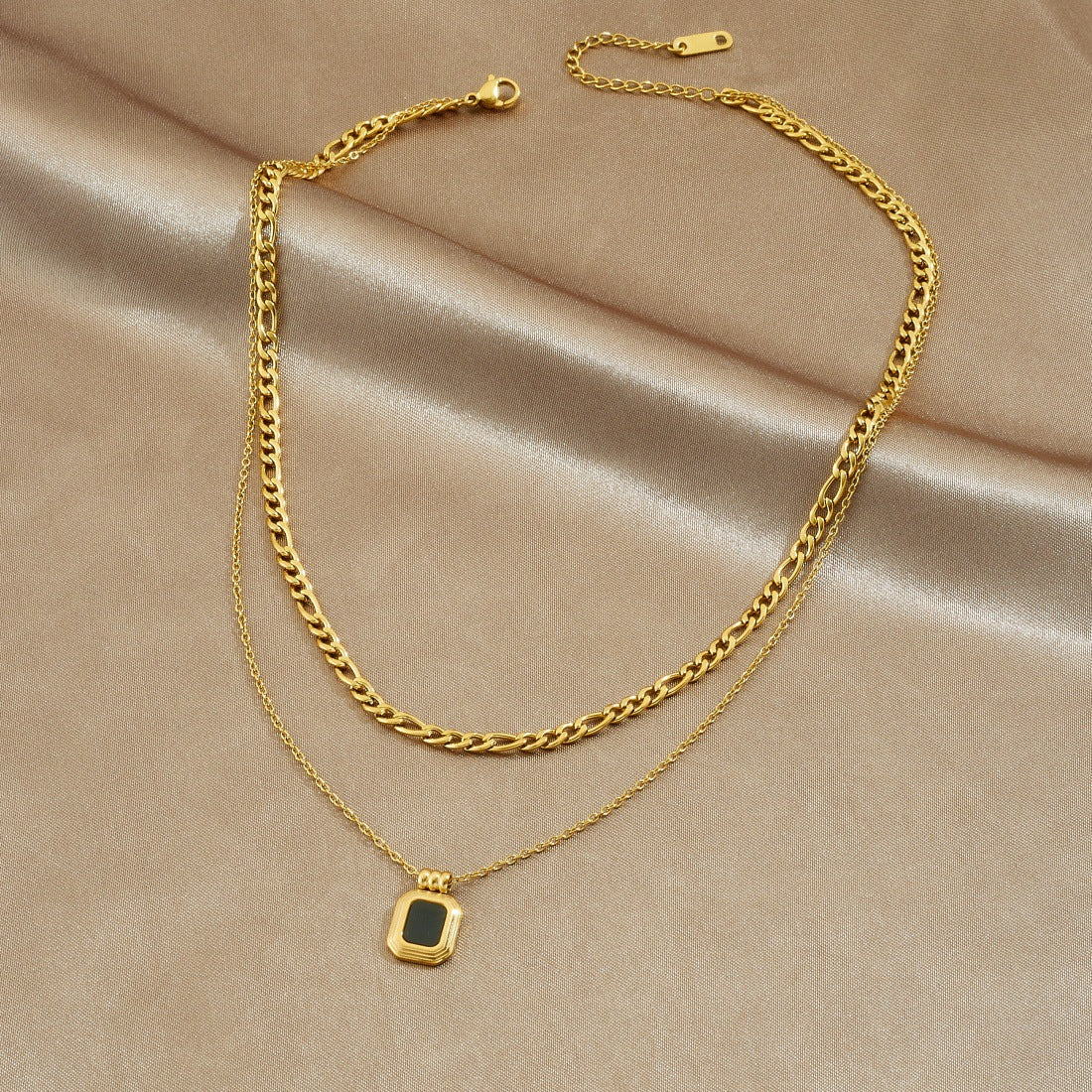 Vintage Gold Plated Stainless Steel Square Geometric Pendant Necklace for Women