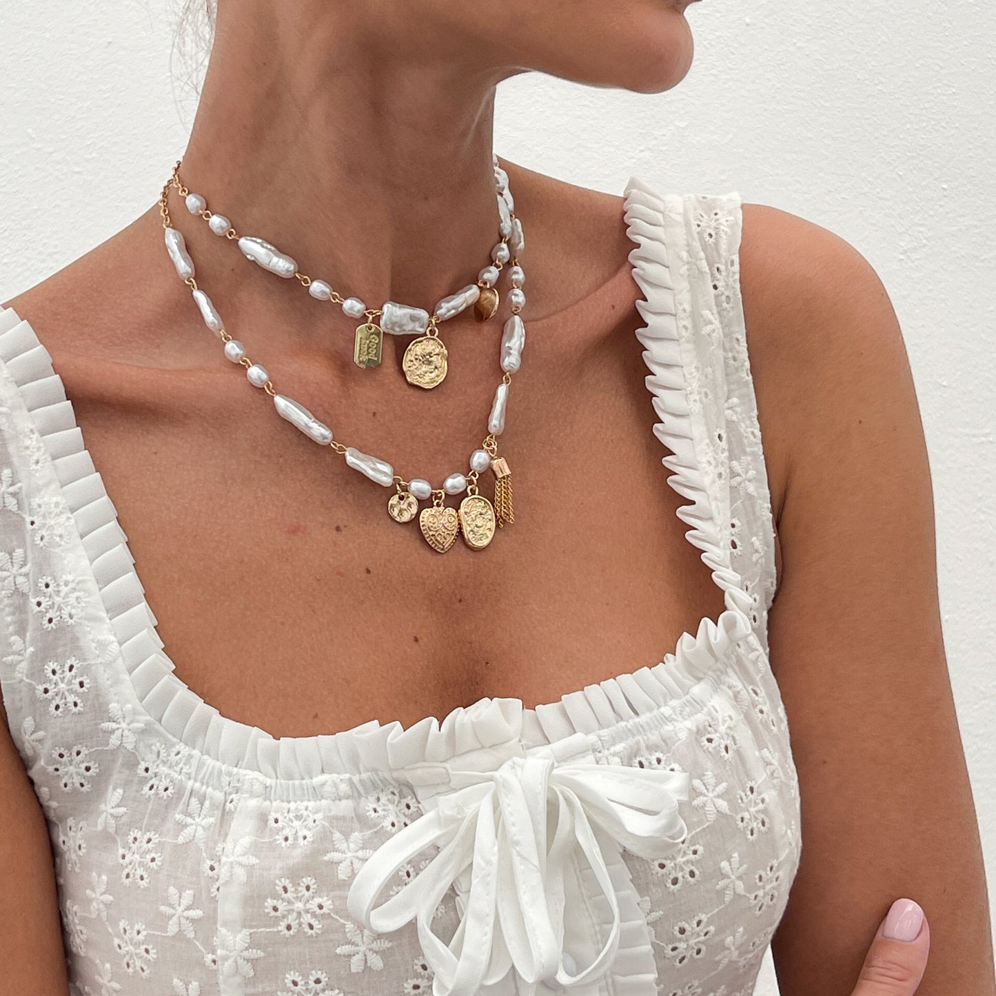 Collana con ciondolo a cuore in lega, stile barocco francese vintage, design irregolare e finitura placcata, da donna