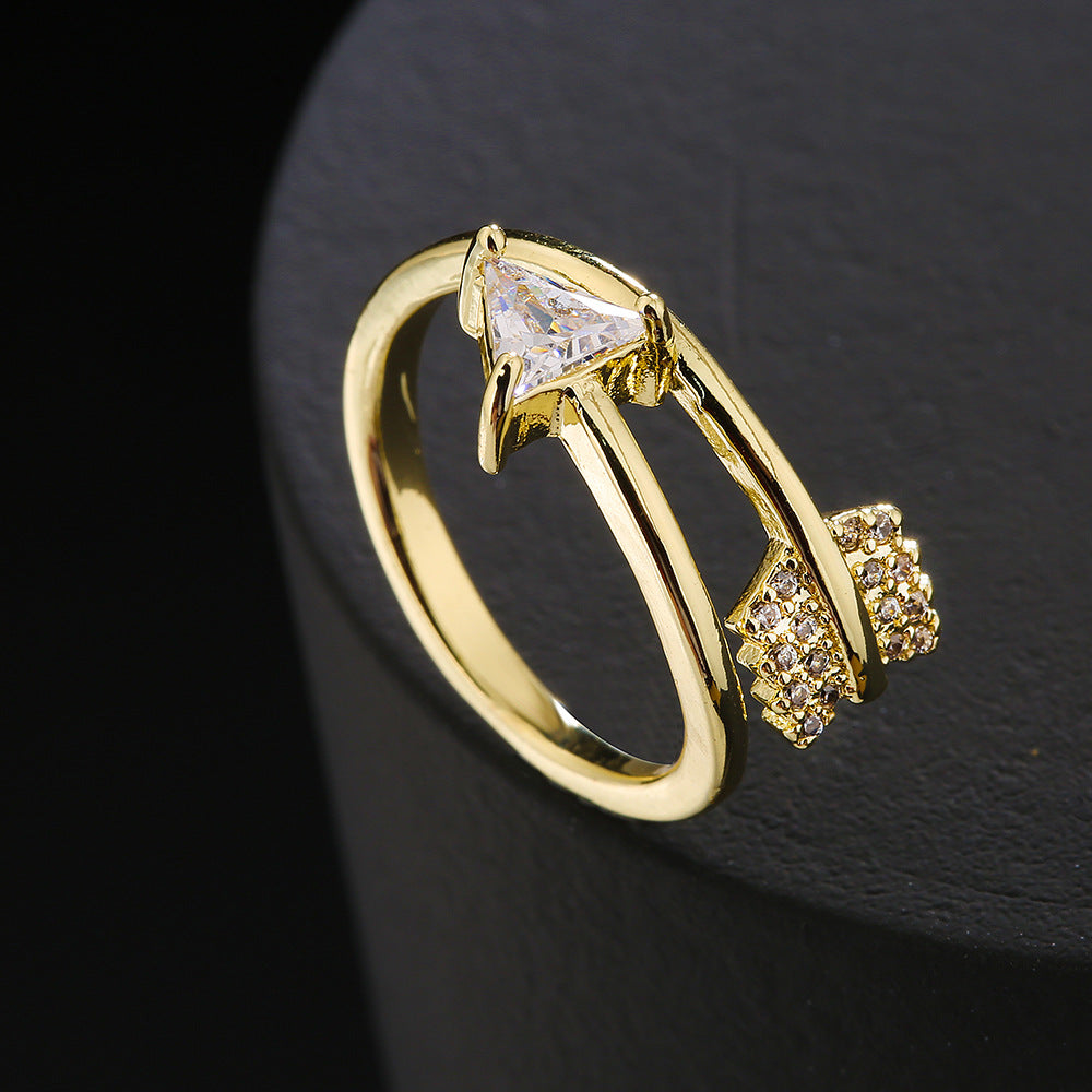 Anello Aperto da Donna di Lusso Minimalista in Rame Placcato Oro 18K con Zirconi Micro-Incastonati a Forma Geometrica Irregolare
