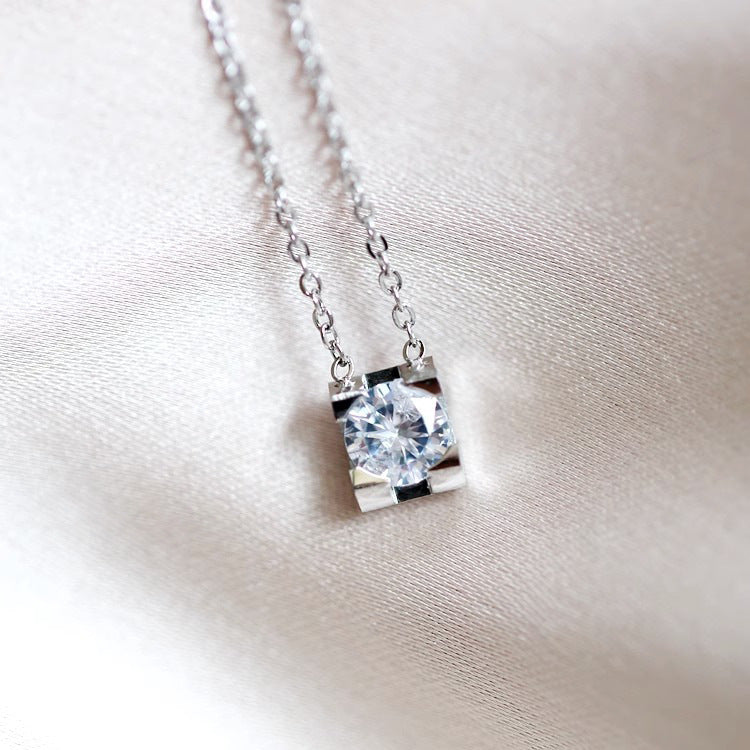 Minimalist Animal-Shaped Titanium Steel Plated Necklace with Cubic Zirconia Pendant for Women