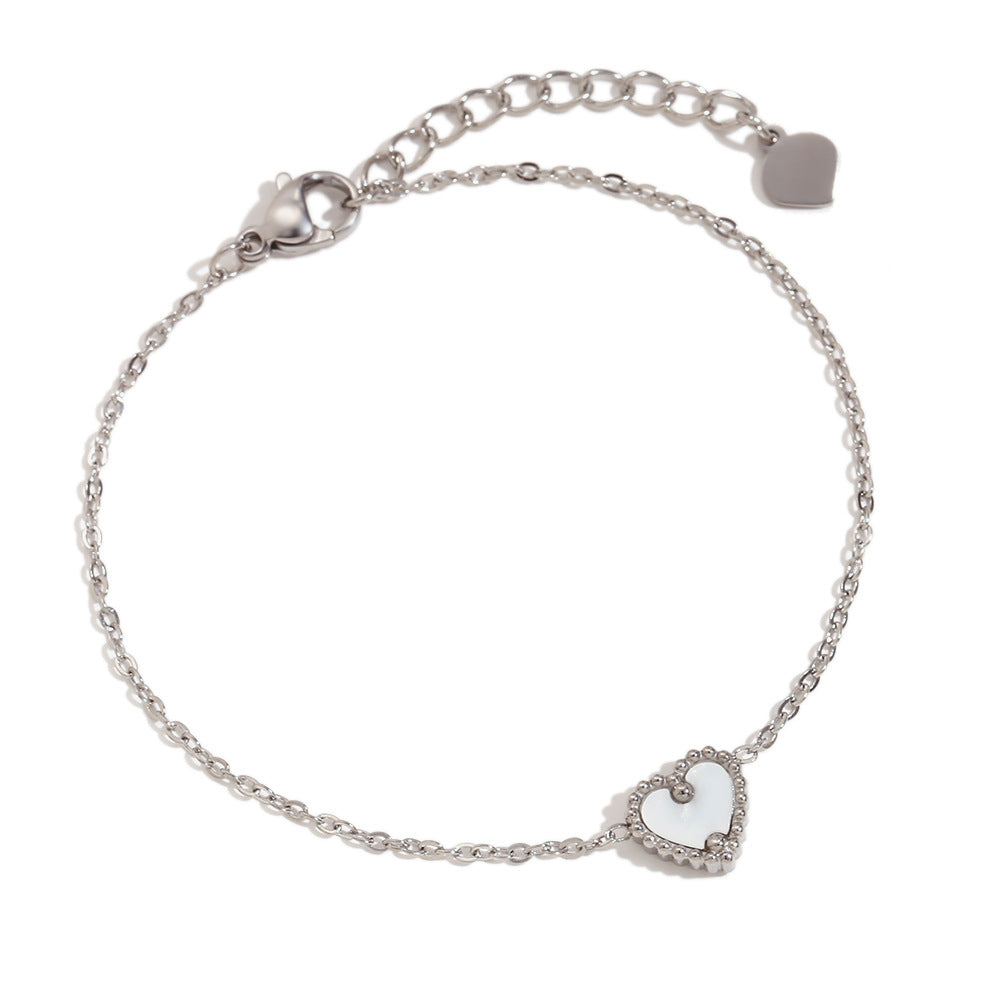 Minimalist Elegant 18K Gold Plated Heart Stainless Steel Necklace with Titanium Steel Pendant for Women
