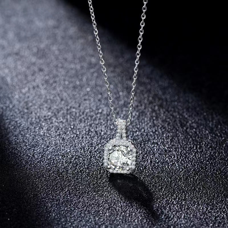 Minimalist Geometric Zircon Square Pendant Necklace for Women in Titanium Steel with Rhinestone Inlay on O-Chain