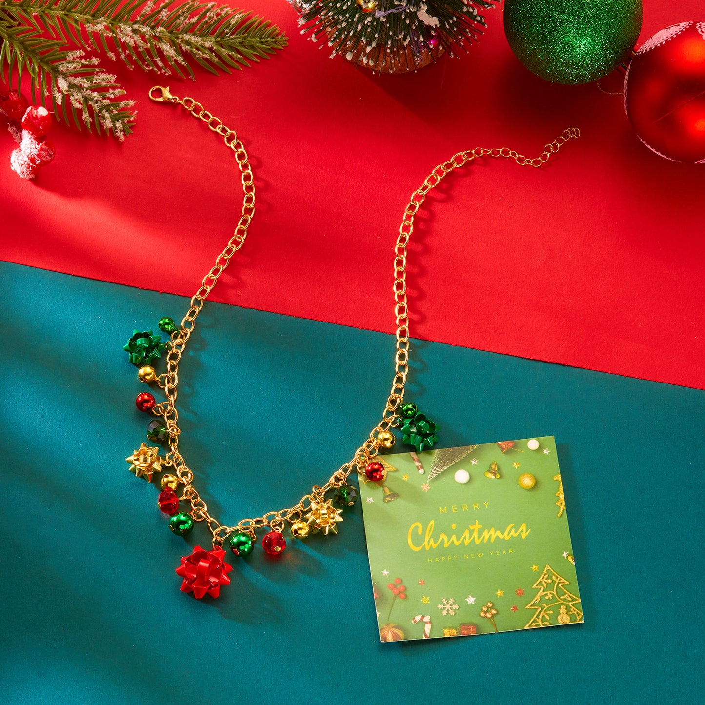 Collana con Ciondolo a Ghirlanda Natalizia alla Moda con Motivi di Campanella di Babbo Natale e Fiocco di Neve da Donna, Collana Placcata in Lega di Zinco per Regali di Natale
