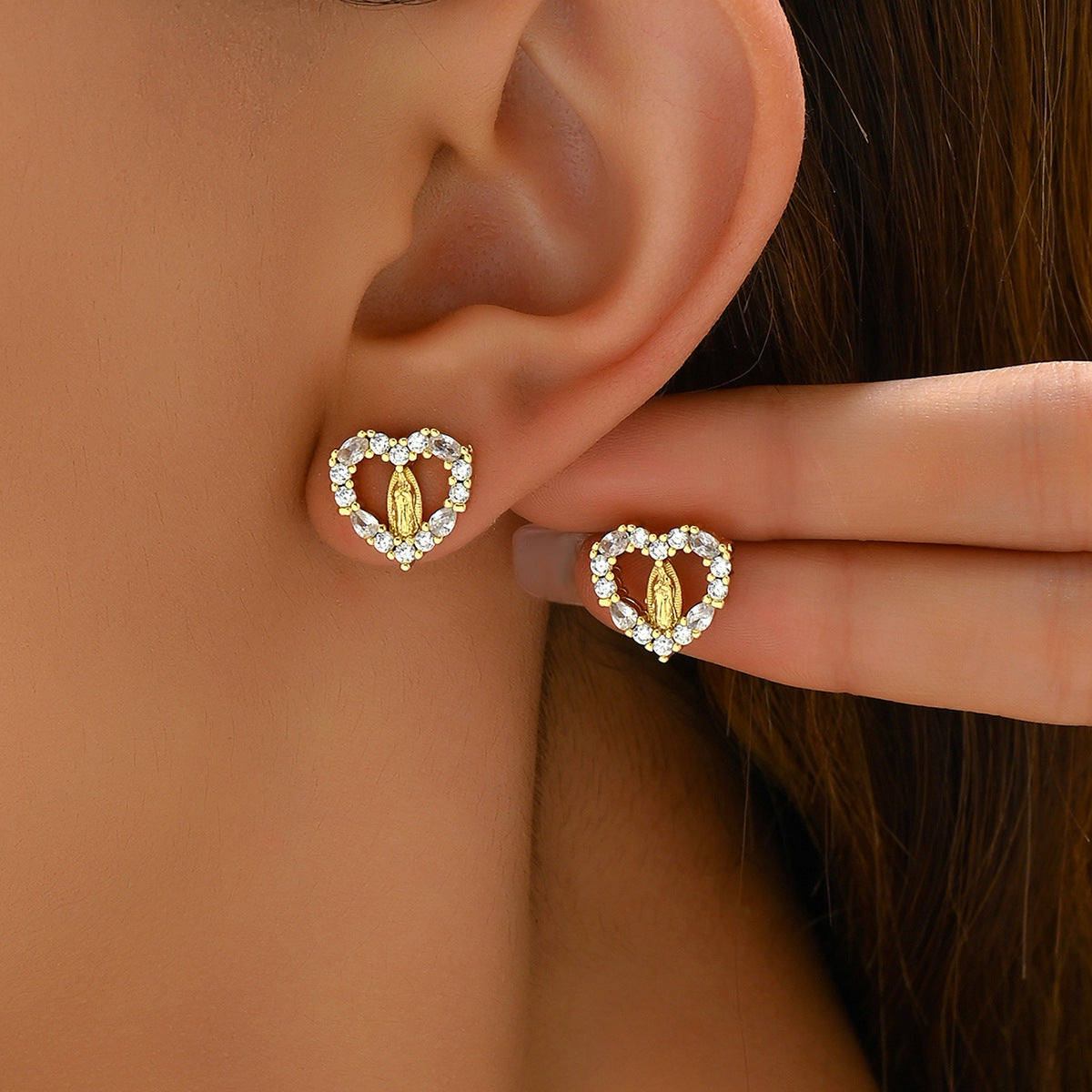 Orecchini a Cuore Minimalisti in Rame per Donna con Intarsio in Zircone e Perno in Acciaio Inossidabile