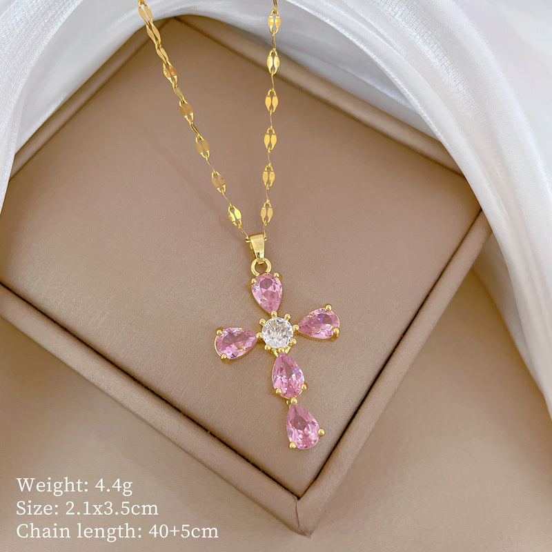 Collana con ciondolo geometrico di lusso in acciaio inossidabile con strass a croce per unisex