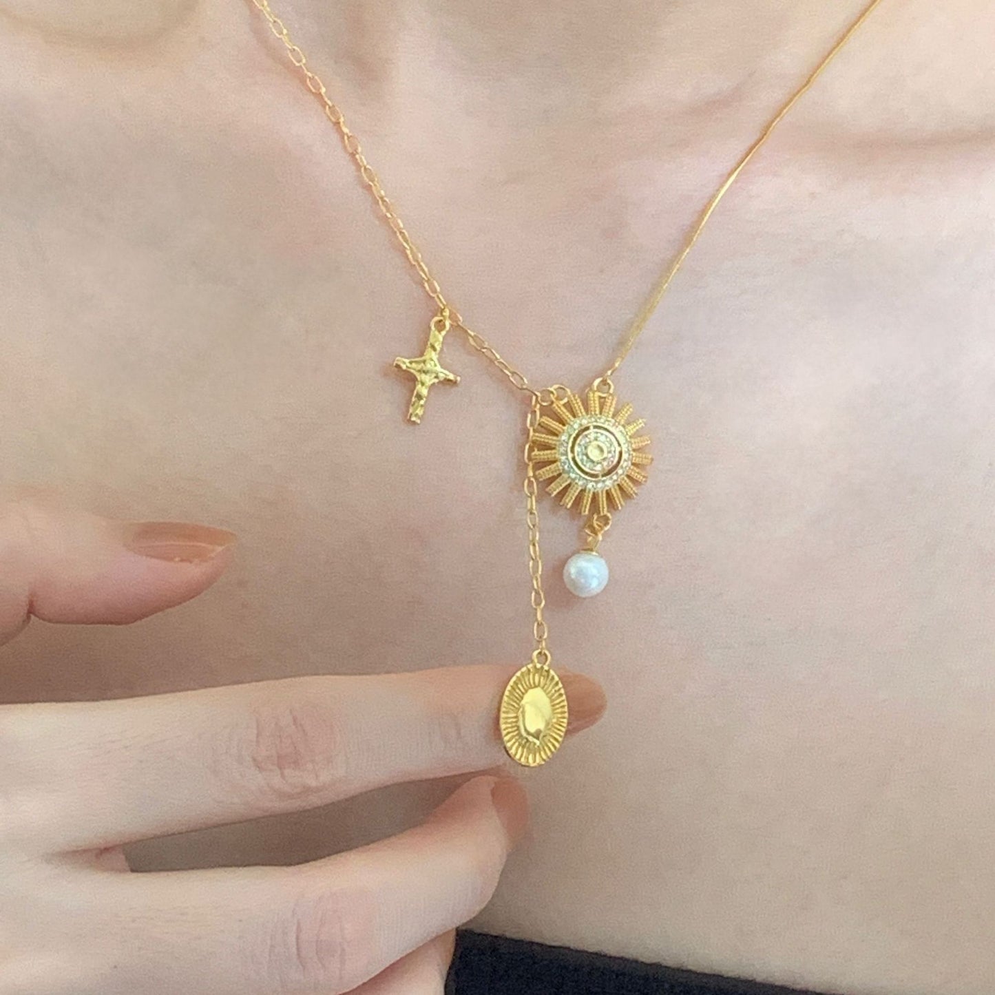 Sweet Geometric Sun Goddess Asymmetric 925 Sterling Silver Plated Necklace with Ball Chain