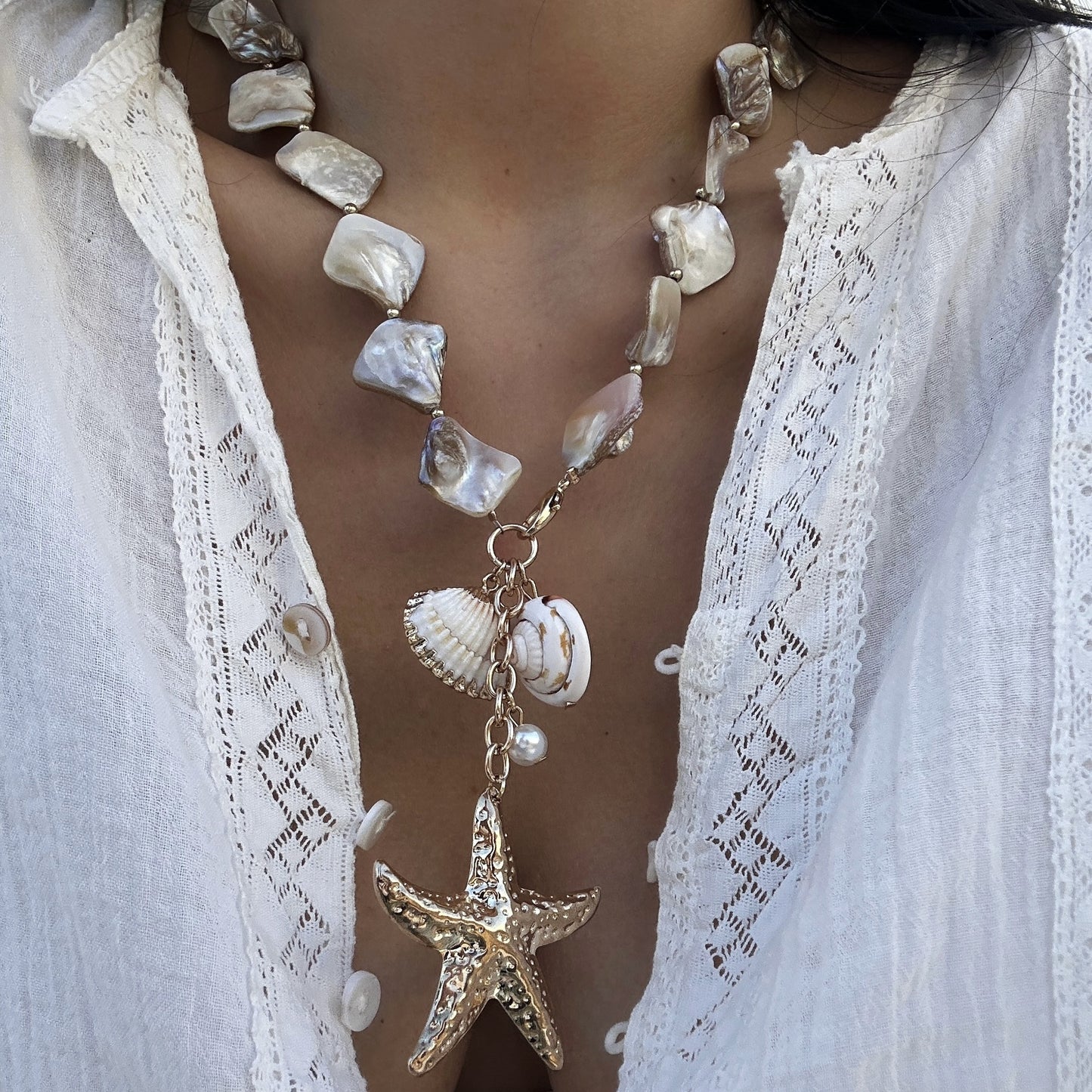 Sweet Geometric Star Zinc Alloy Plated Necklace with Irregular Shell and Starfish Pendant for Women