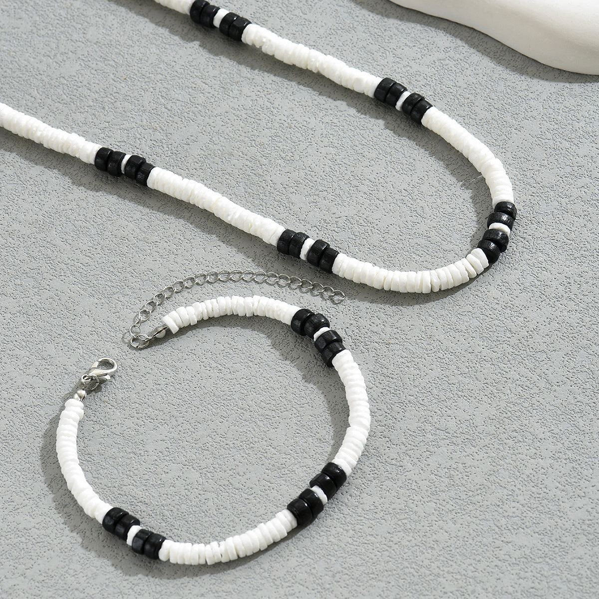 Conjunto de Pulsera y Collar Tejidos de Concha Geométrica para Mujer con Colgante de Nácar en Estilo Oficina a la Moda