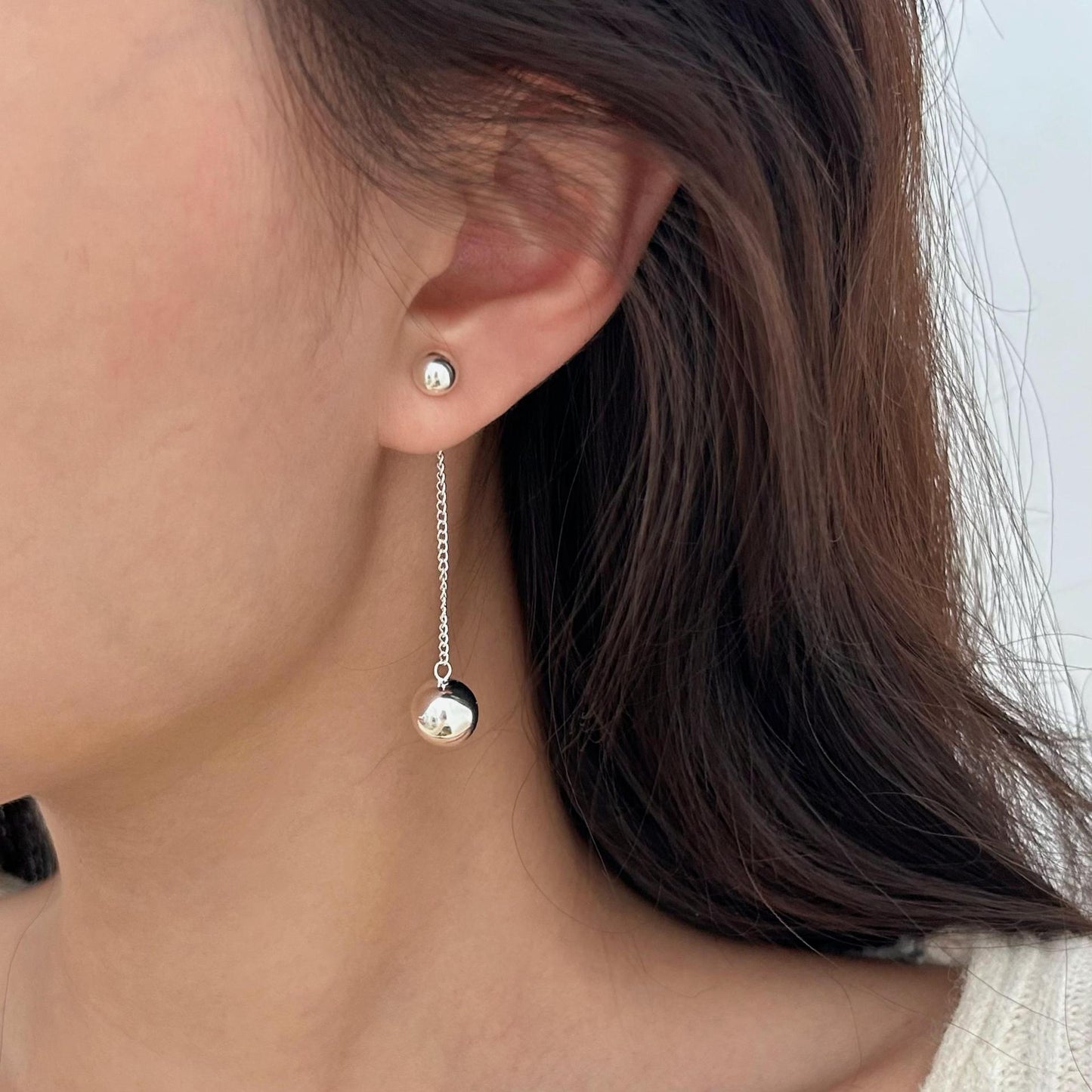 Fan Zhi Qiao 925 Sterling Silver Dangle Earrings with Tassel Design