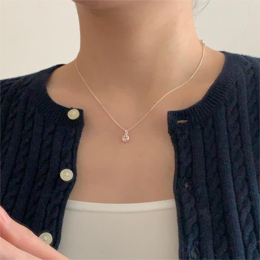 Collana Minimalista con Faccina Sorridente in Argento Sterling 925 con Intarsi di Strass su Catena Snake da Donna