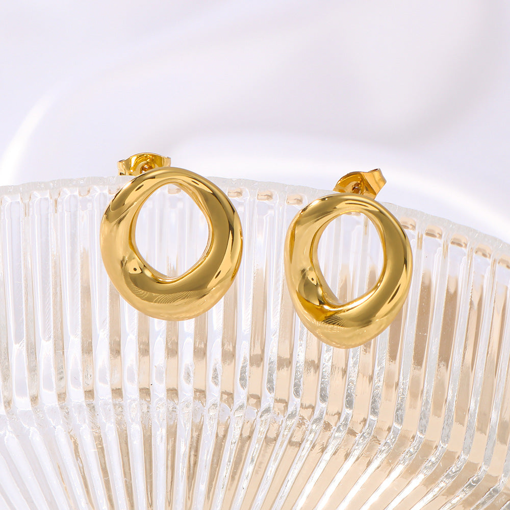 Minimalist Round Stainless Steel Gold-Plated Earrings for Women with Vacuum Electroplating Finish