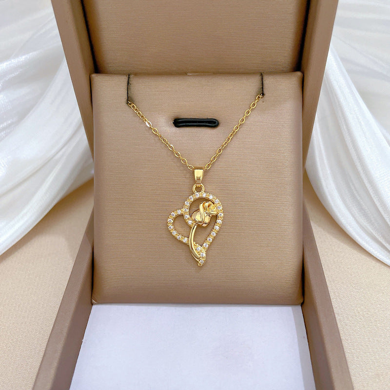 Collana Minimalista con Ciondolo Cuore e Rosa per Donna, Catena in Acciaio Inossidabile con Strass, Elegante Gioiello per Clavicola
