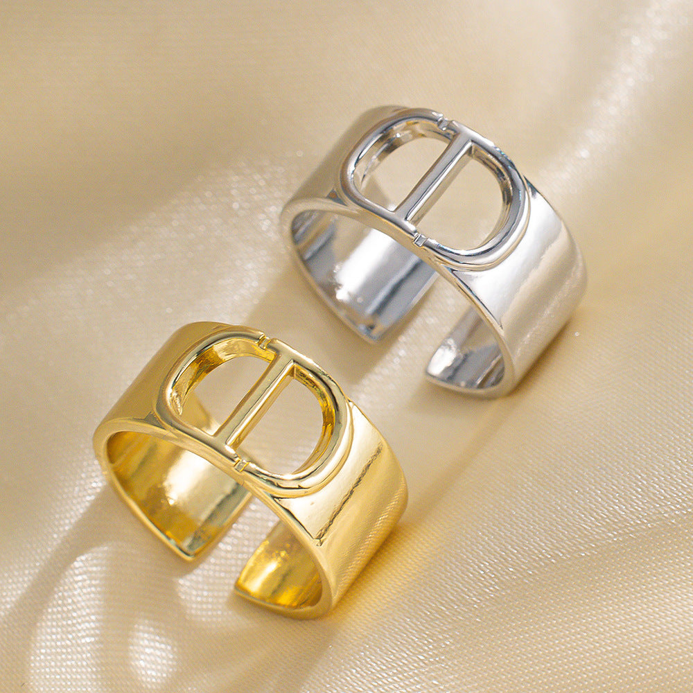 Minimalist Luxury Adjustable C-Shaped Titanium Steel Ring with Engraved Letter Design for Women