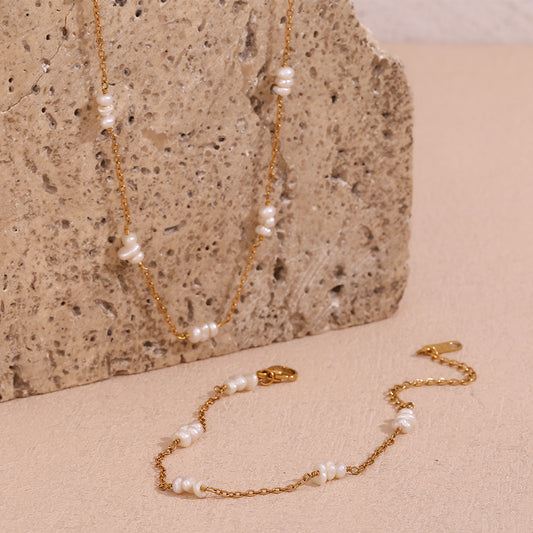 Fashionable Geometric Stainless Steel Necklace with 18K Gold Plating, Freshwater Pearl Beads, and Titanium Steel Pendant for Women