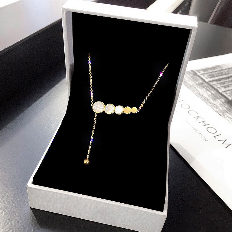 Minimalist Irregular Shaped Mother-of-Pearl Pendant Necklace for Women in Titanium Steel with Gold Plating