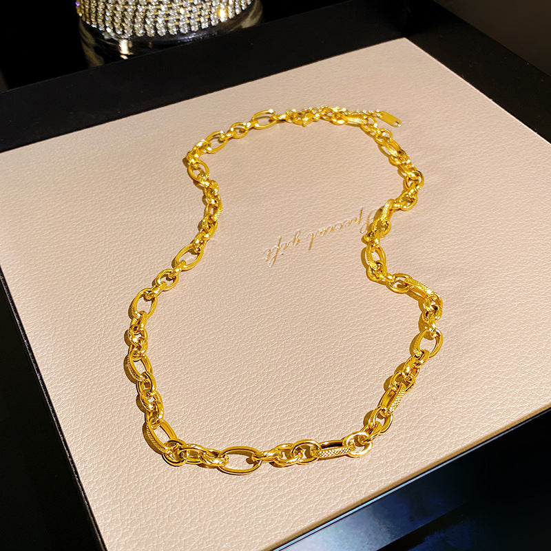 Hip-hop Sweet Gold Plated Round Cuban Link Chain Titanium Steel Jewelry Set with Heart Stainless Steel Bracelet