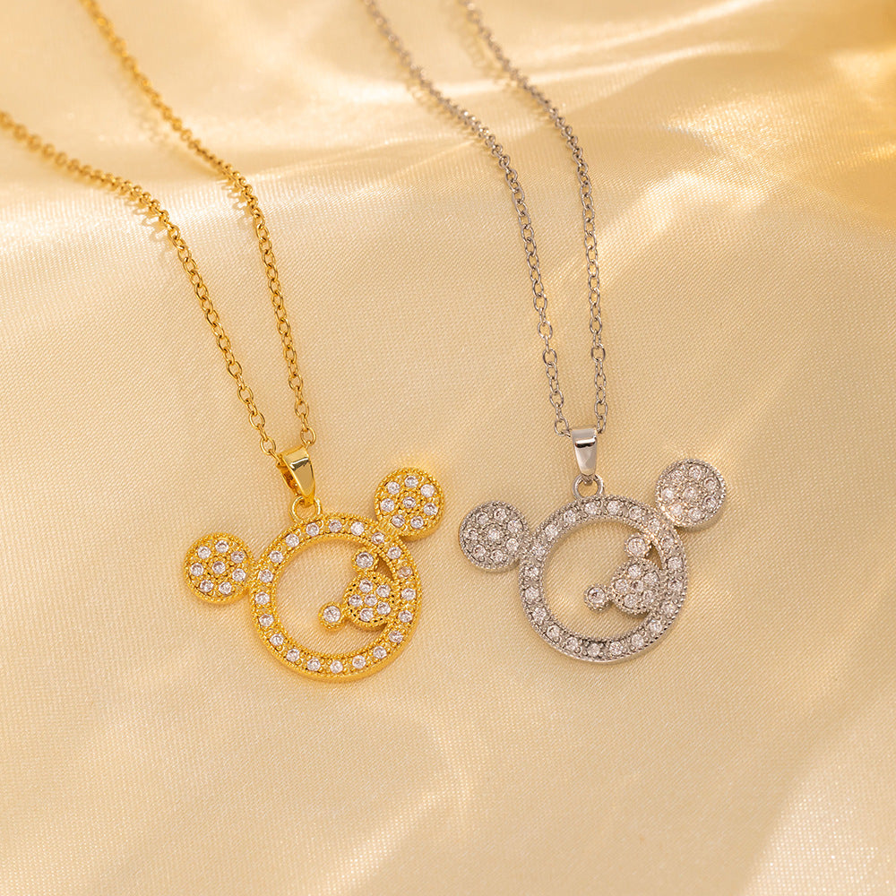 Collana girocollo minimalista da donna con ciondolo a topo in acciaio al titanio con intarsi in strass e finitura placcata su catena a O