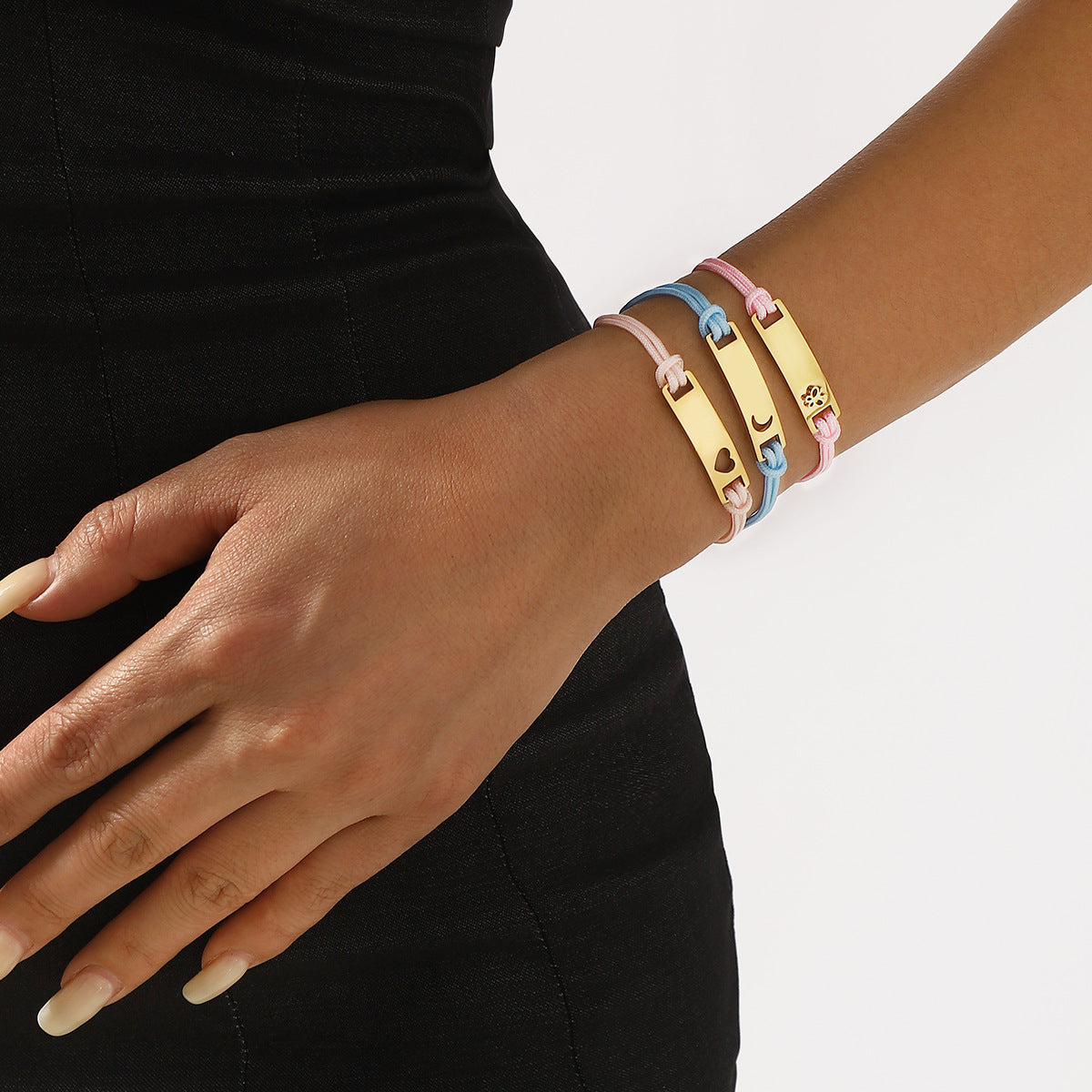 Bracciale personalizzato in acciaio inossidabile con luna cava e cuore, con cordino colorato, da donna