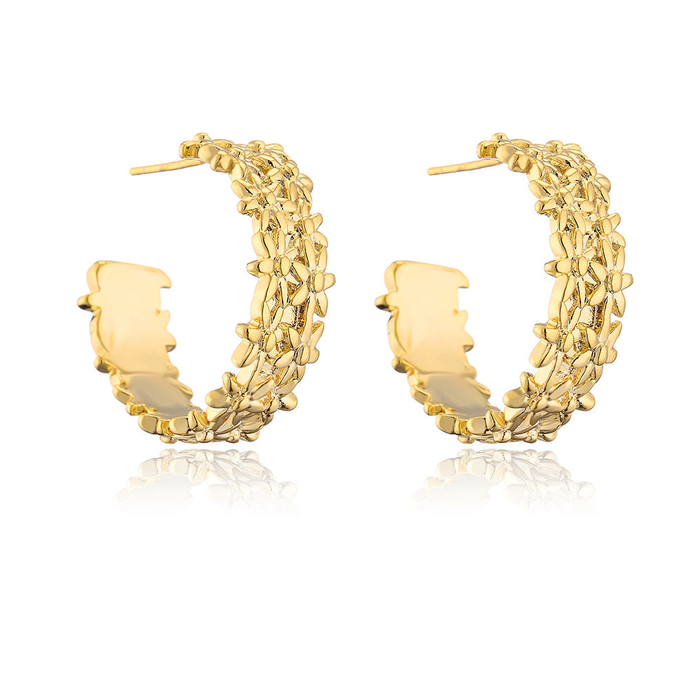 Minimalist Geometric C-Shaped Copper Earrings with 18K Gold Plating for Women