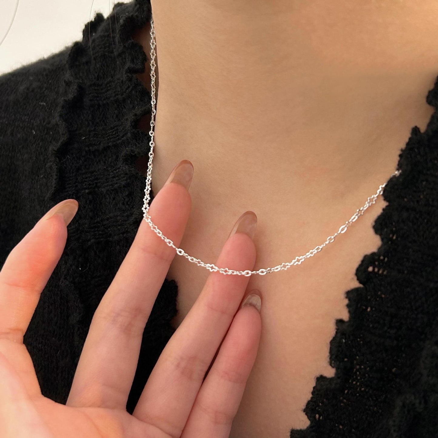 Minimalist Geometric Circle Pendant Necklace in 925 Sterling Silver with Plated Finish