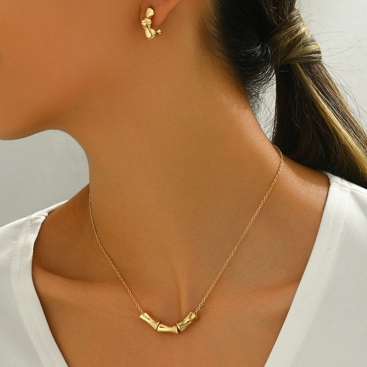 Juego de collar y pendientes de cobre con baño de oro de 18 quilates, diseño geométrico y dulce para mujer