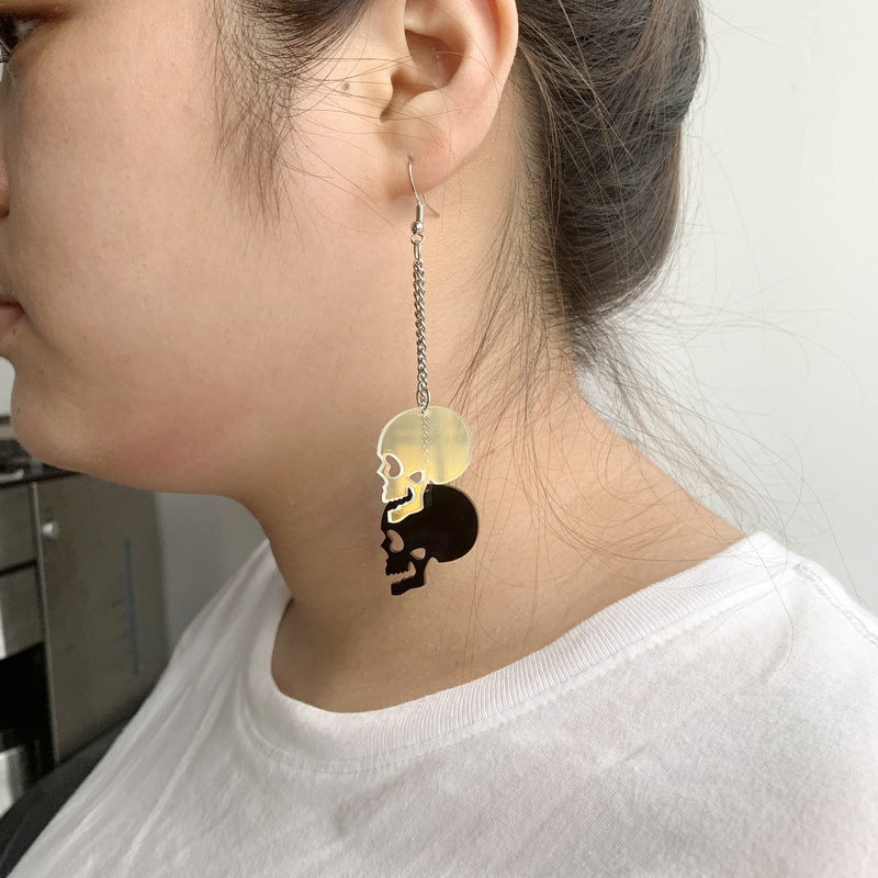 Pendientes Acrílicos Retro de Calavera con Acentos de Colores, Diseño de Personaje de Dibujos Animados, Elegantes y Versátiles para Mujer