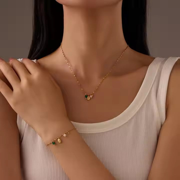 Elegant Fashion-Forward Stainless Steel Bracelet and Titanium Steel Necklace Set with Natural Stone and Pearl Accents for Women