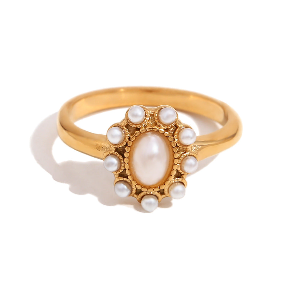 Fashionable Vintage-Inspired Geometric Stainless Steel Ring with 18K Gold Plating and Full Rhinestone Accents for Women