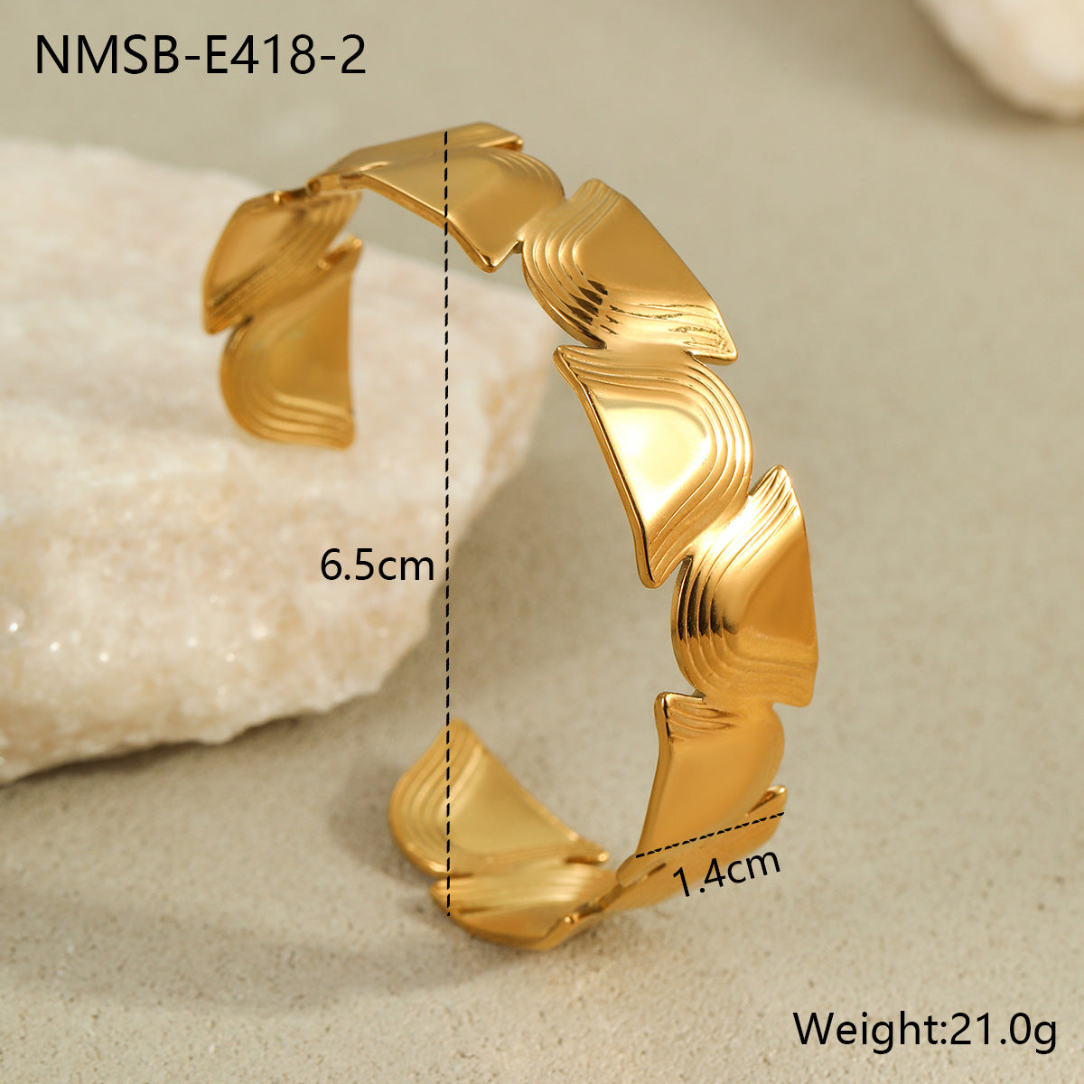 Fashionable Geometric Open Bangle Bracelet in Stainless Steel with 18K Gold Plating for Women