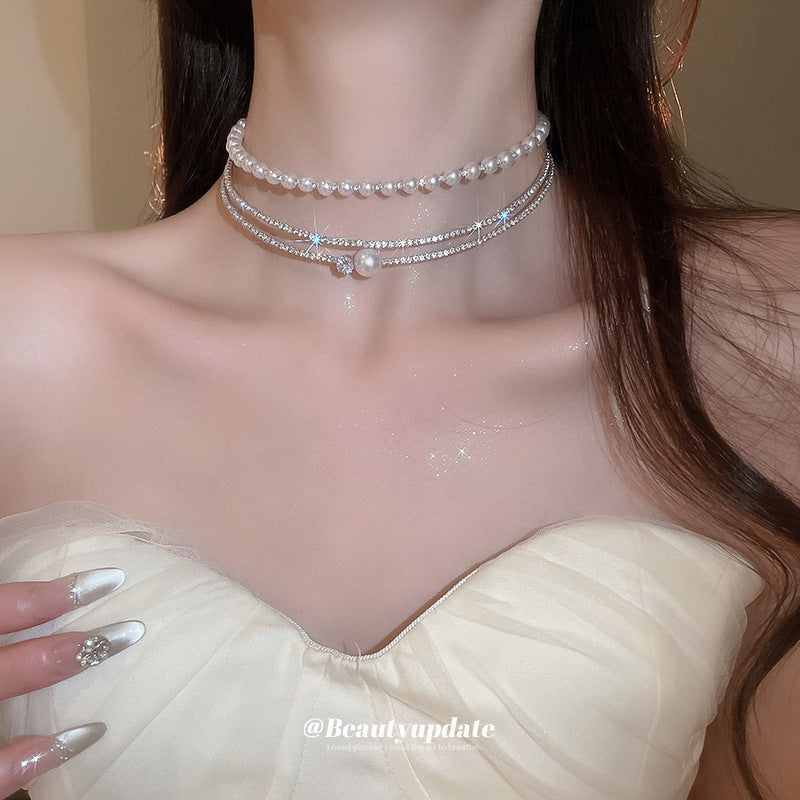 Elegante collar Gargantilla Multicapa con Perlas Geométricas Redondas para Mujer
