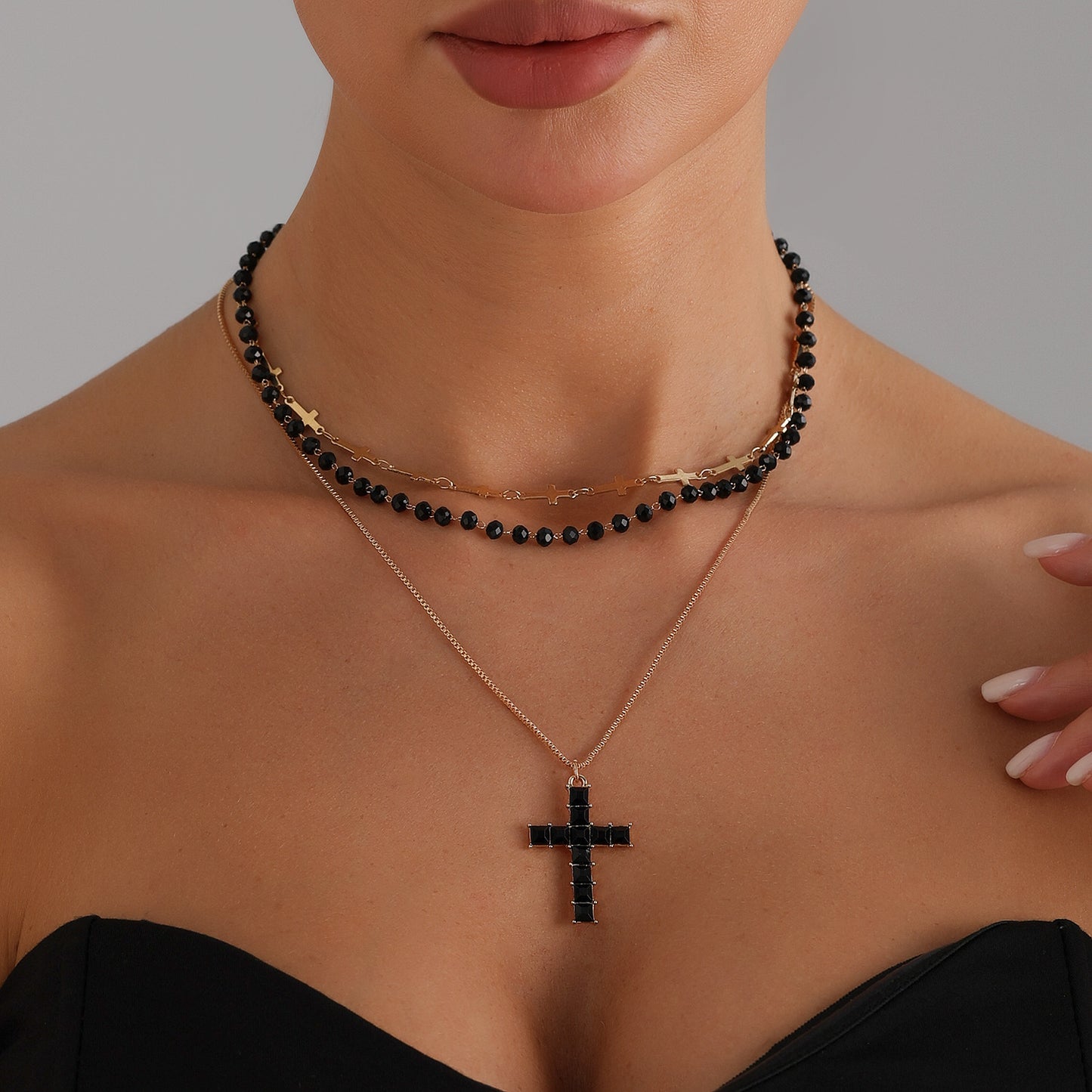 Dark Feminine Cross Pendant Necklace for Women Alloy Geometric Shape with Plated Finish Fashion Clavicle Chain