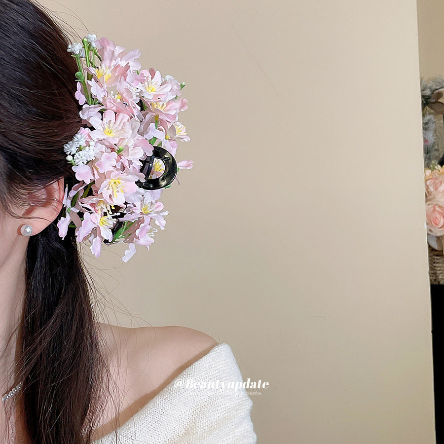Elegante Fermaglio per Capelli Floreale in Tessuto con Dettagli Lavorati a Mano per Donna Stile Minimalista Moderno