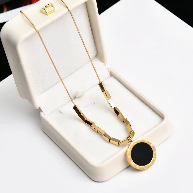Minimalist Luxury Square Round Titanium Steel Plated Snake Chain Necklace for Women