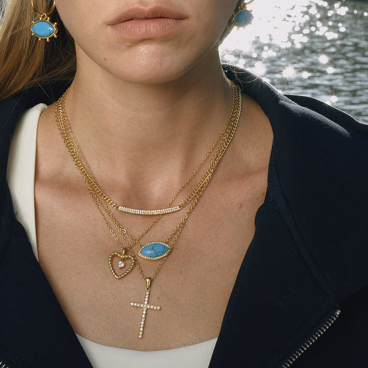Collar de cruz de acero de titanio chapado en oro de 18K de lujo con circonita para mujer