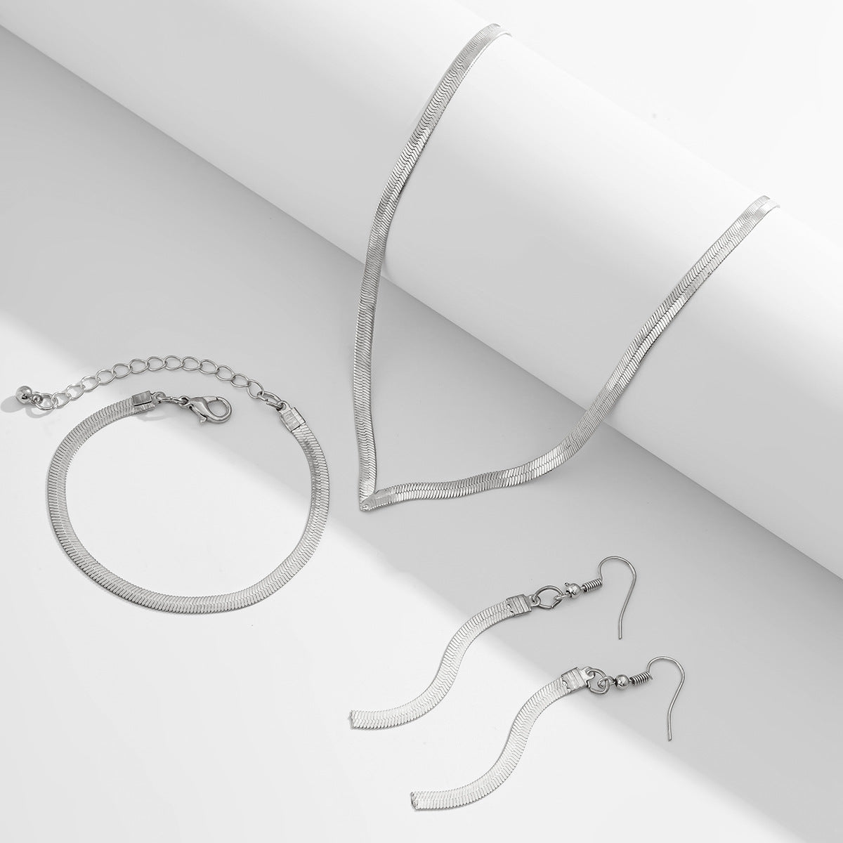 Minimalist Geometric Brass Plated Snake Chain Necklace for Women