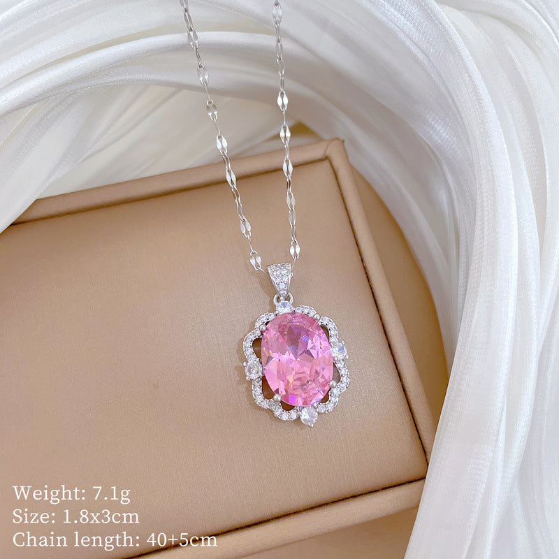 Sweet Minimalist Oval Geometric Micro-Inlay Rhinestone Titanium Steel Necklace with Brass Pendant for Unisex