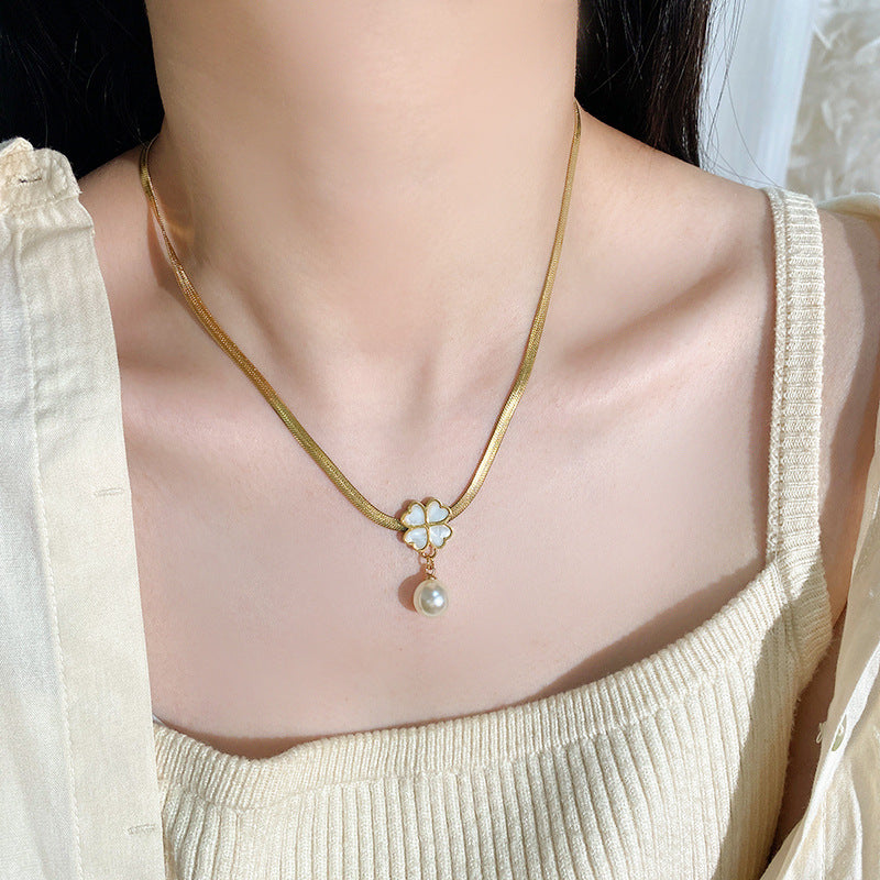 Elegant Gold Plated Four-Leaf Clover Pearl Tassel Necklace Titanium Steel Unisex