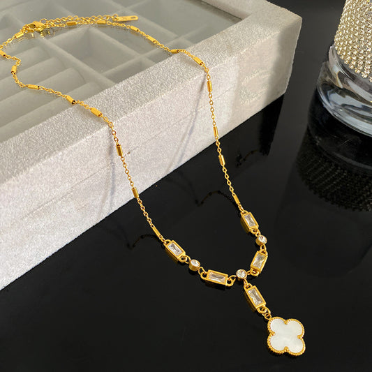 Sweet White Mother of Pearl Four-Leaf Floral Geometric Titanium Steel Necklace with Cubic Zirconia for Unisex