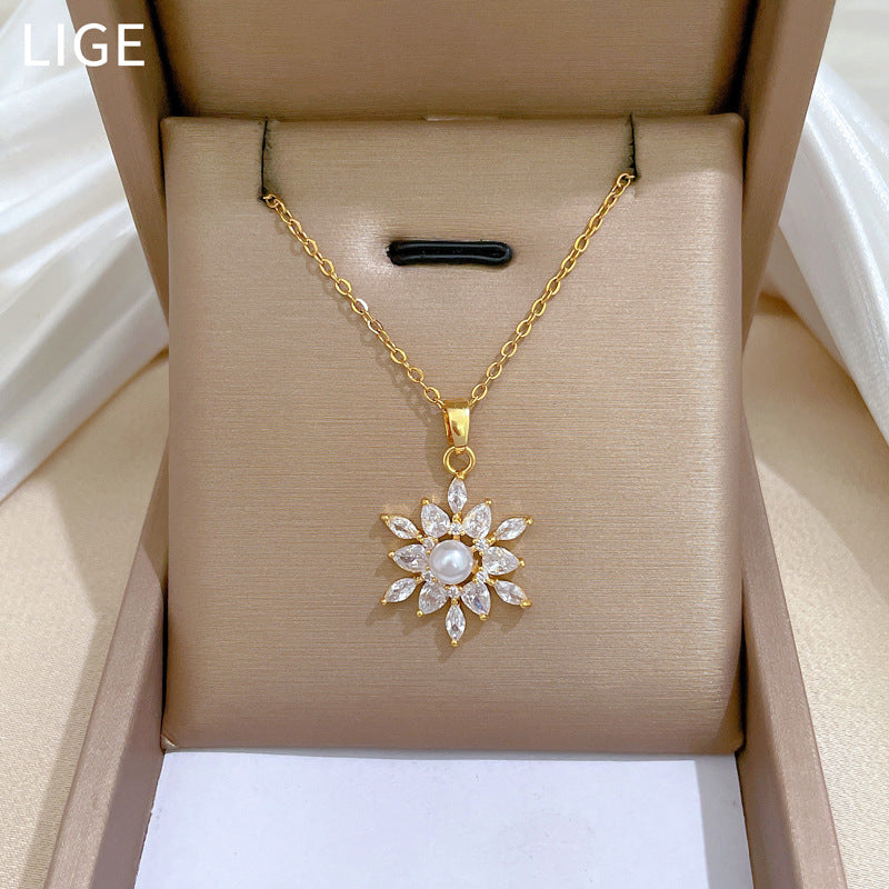 Luxury Floral Geometric Zircon Pendant Necklace in Titanium Steel Collar Chain